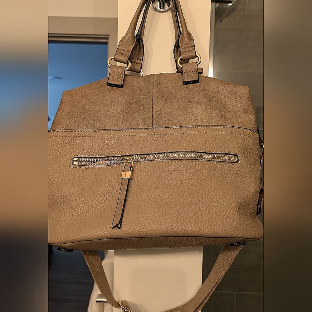 Stitch Fix- Moda Luxe purse sand color